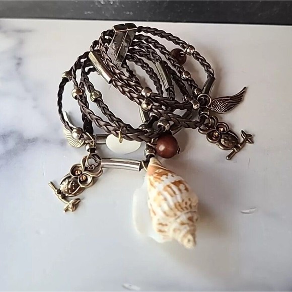 Braided Faux Leather Shell And Bird Charm Bracelet, Magnetic Closure - Picture 1 of 10